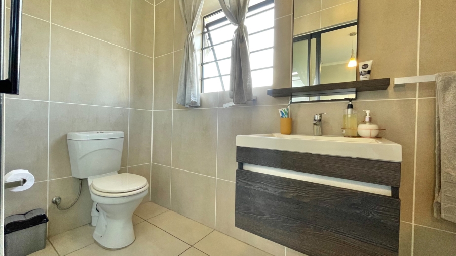3 Bedroom Property for Sale in De Velde Western Cape